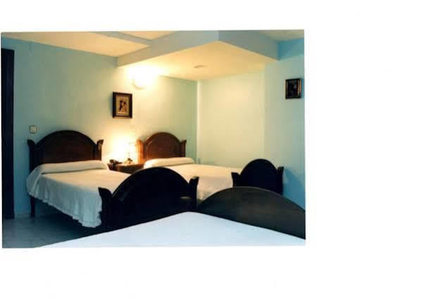 Hostal Algodon Palencia Luaran gambar